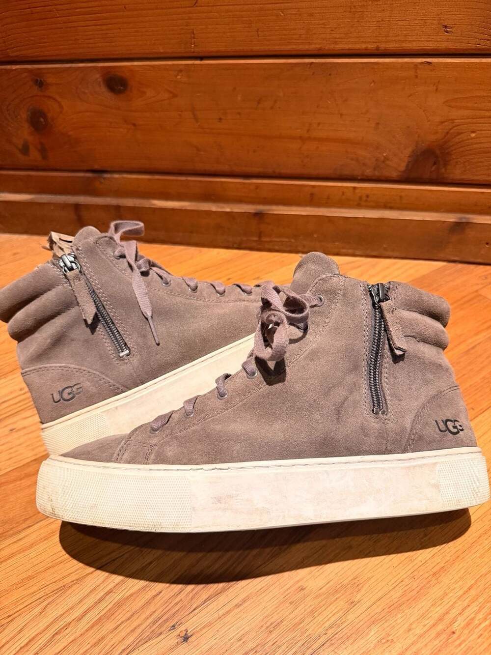 UGG Women's Olli High Top Suede Zipper Sneakers Amphora Brown Size 10